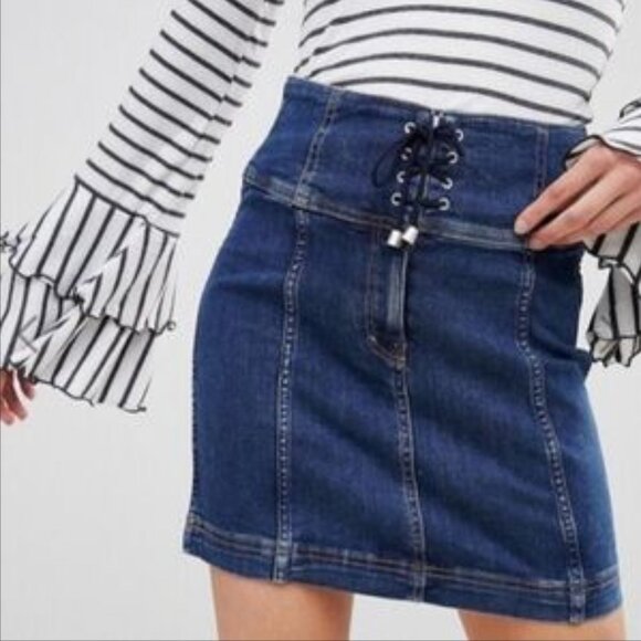 Free People Skirt Womens 2 Blue Jean Denim Lace Up Modern Femme Corset Mini Boho - Picture 1 of 16